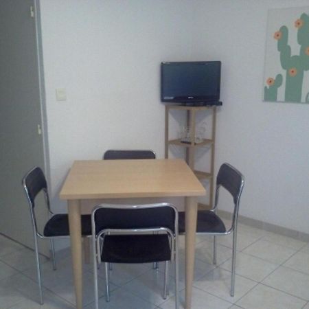 Appartement F1 Calvi A 150 Metres De La Plage Exterior foto