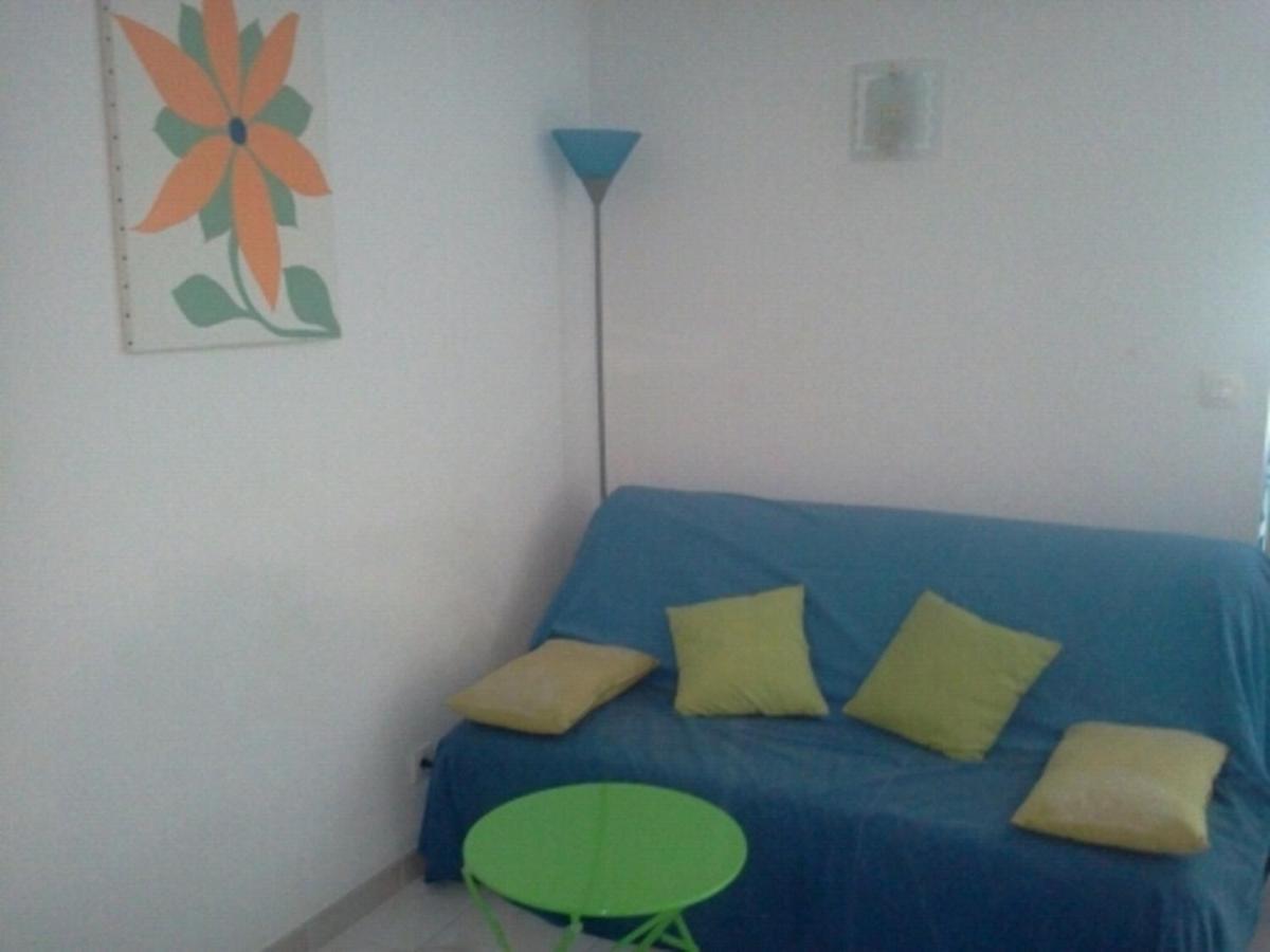 Appartement F1 Calvi A 150 Metres De La Plage Exterior foto